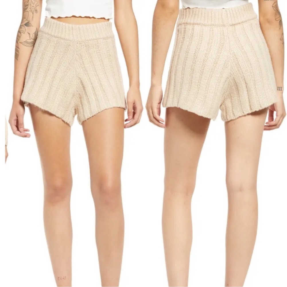 🆕Blank NYC Sweater Knit Pull On Shorts